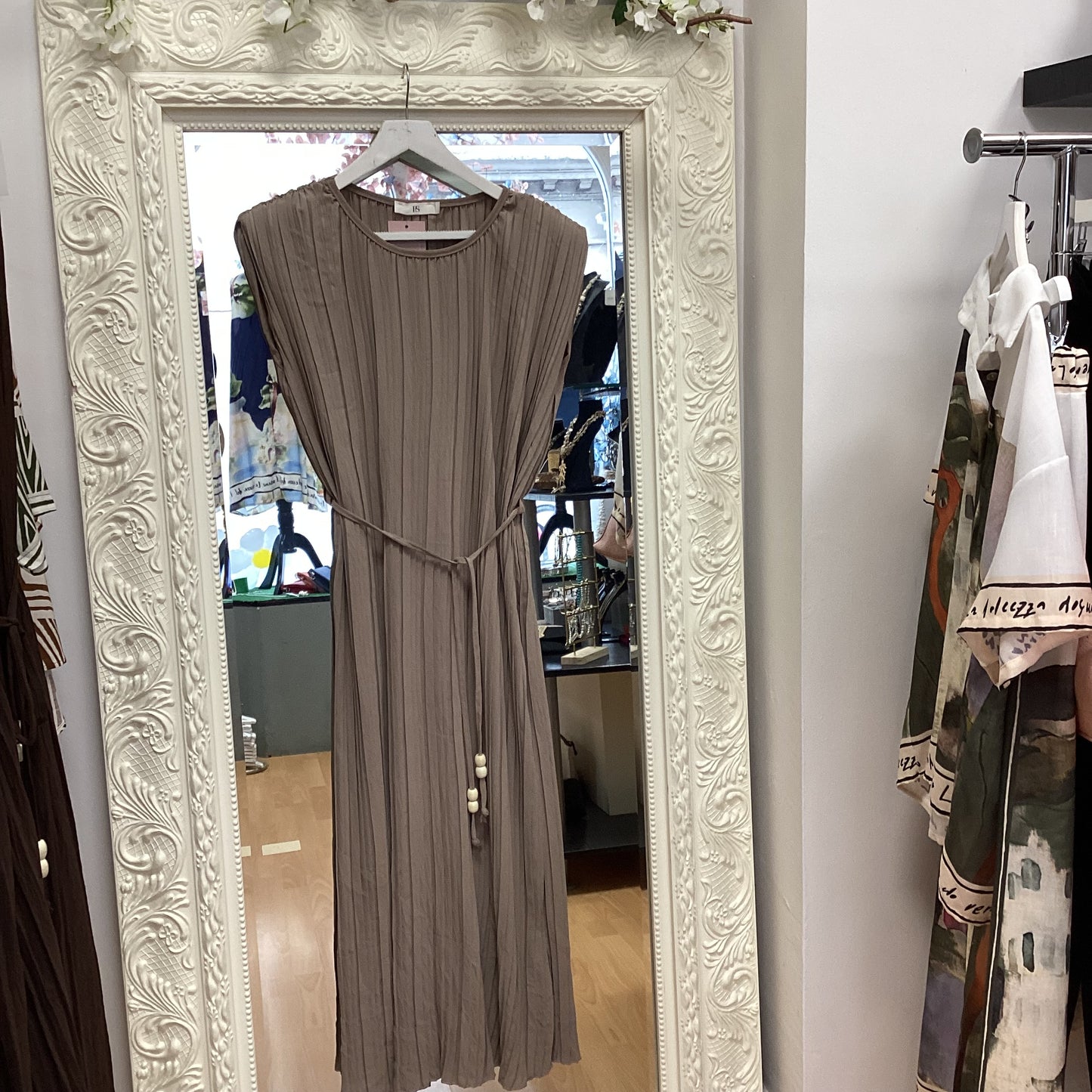 Tara dress