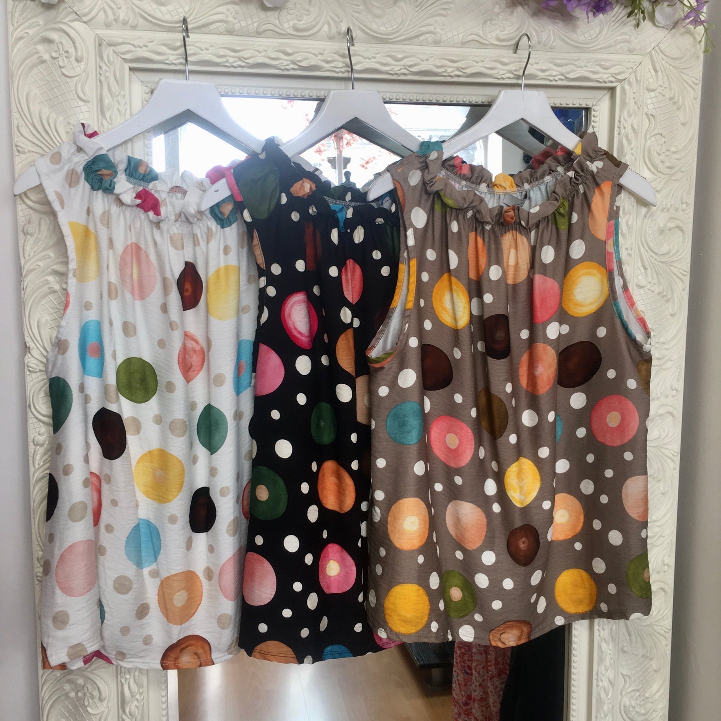Davina spotty top
