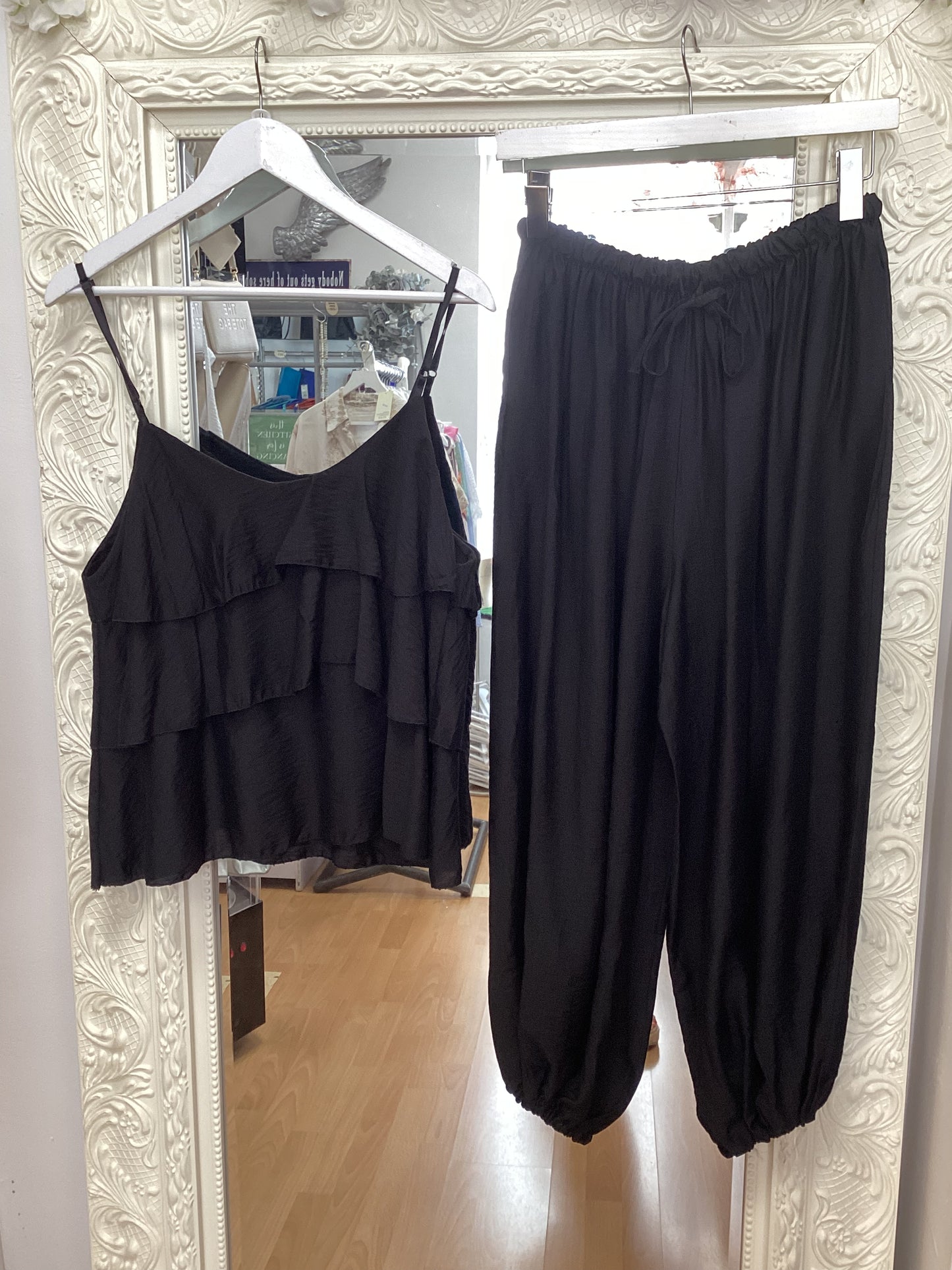 Summer - Crinkle Satin Two-Piece Set - Tiered Cami & Harem Jogger Pants Set