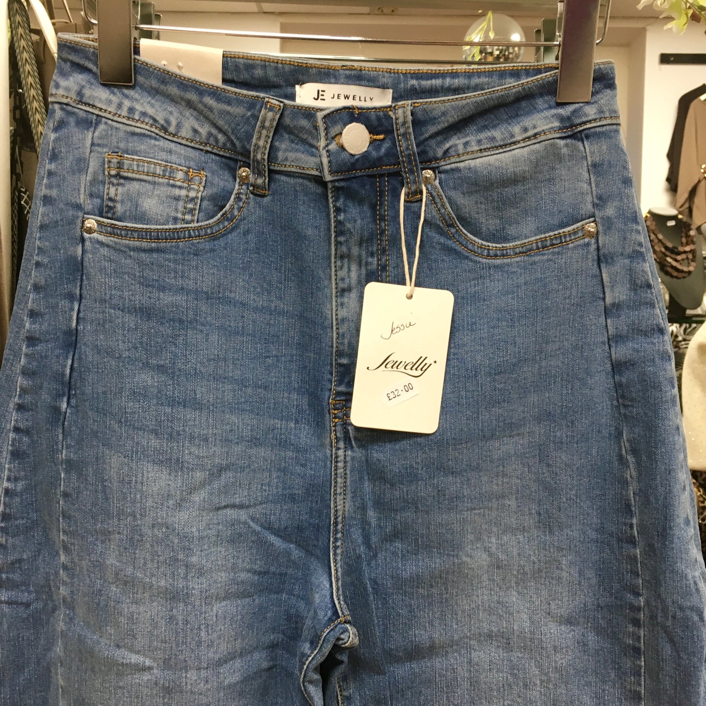 Jessie jeans