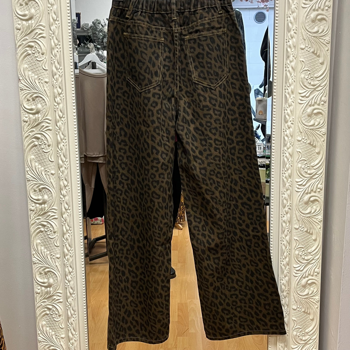 Nyla - Leopard Print Wide Leg Jeans