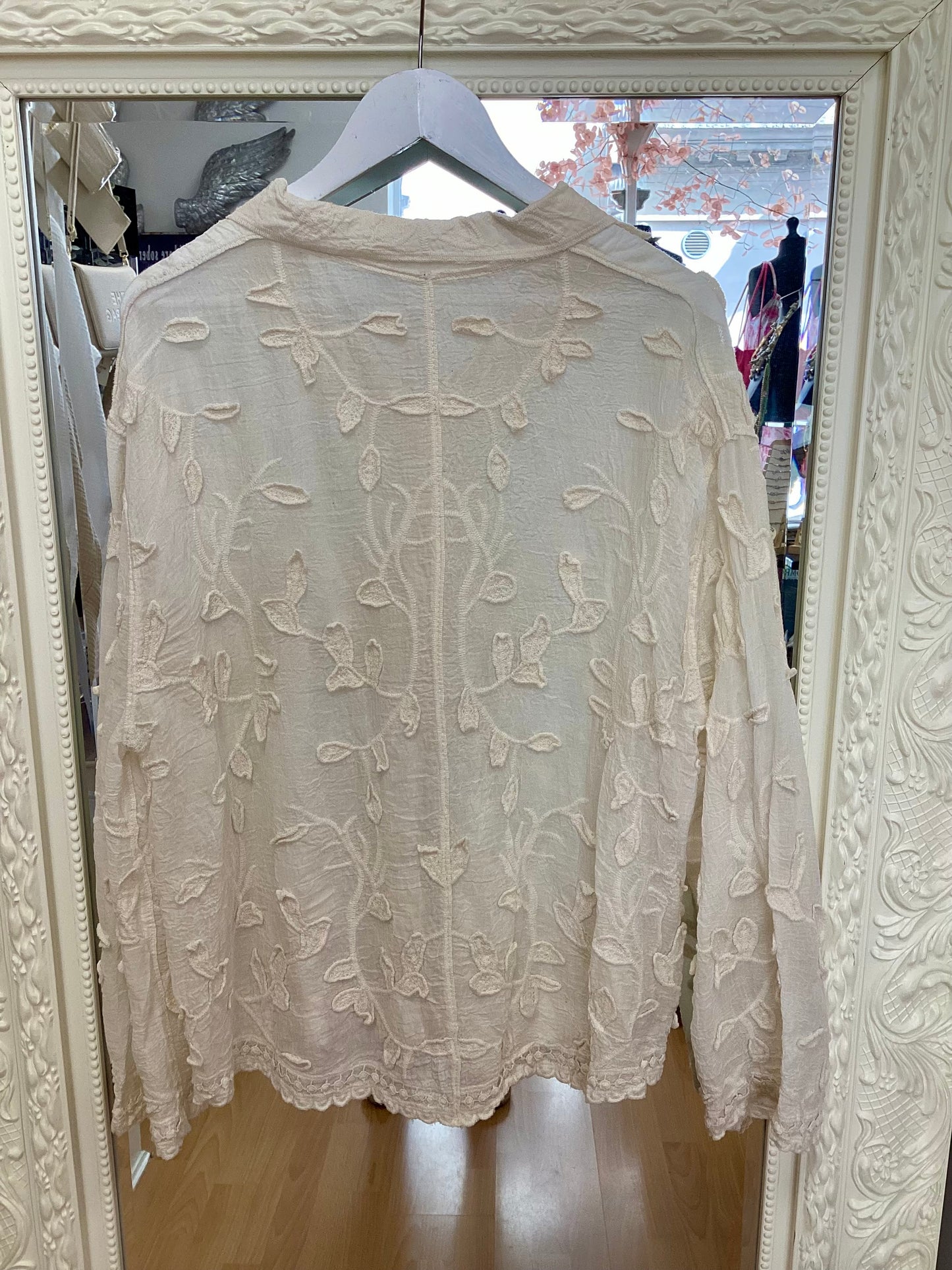 Kelly Textured Leaf Appliqué Blouse - Sheer Crochet Trim Button Down Shirt