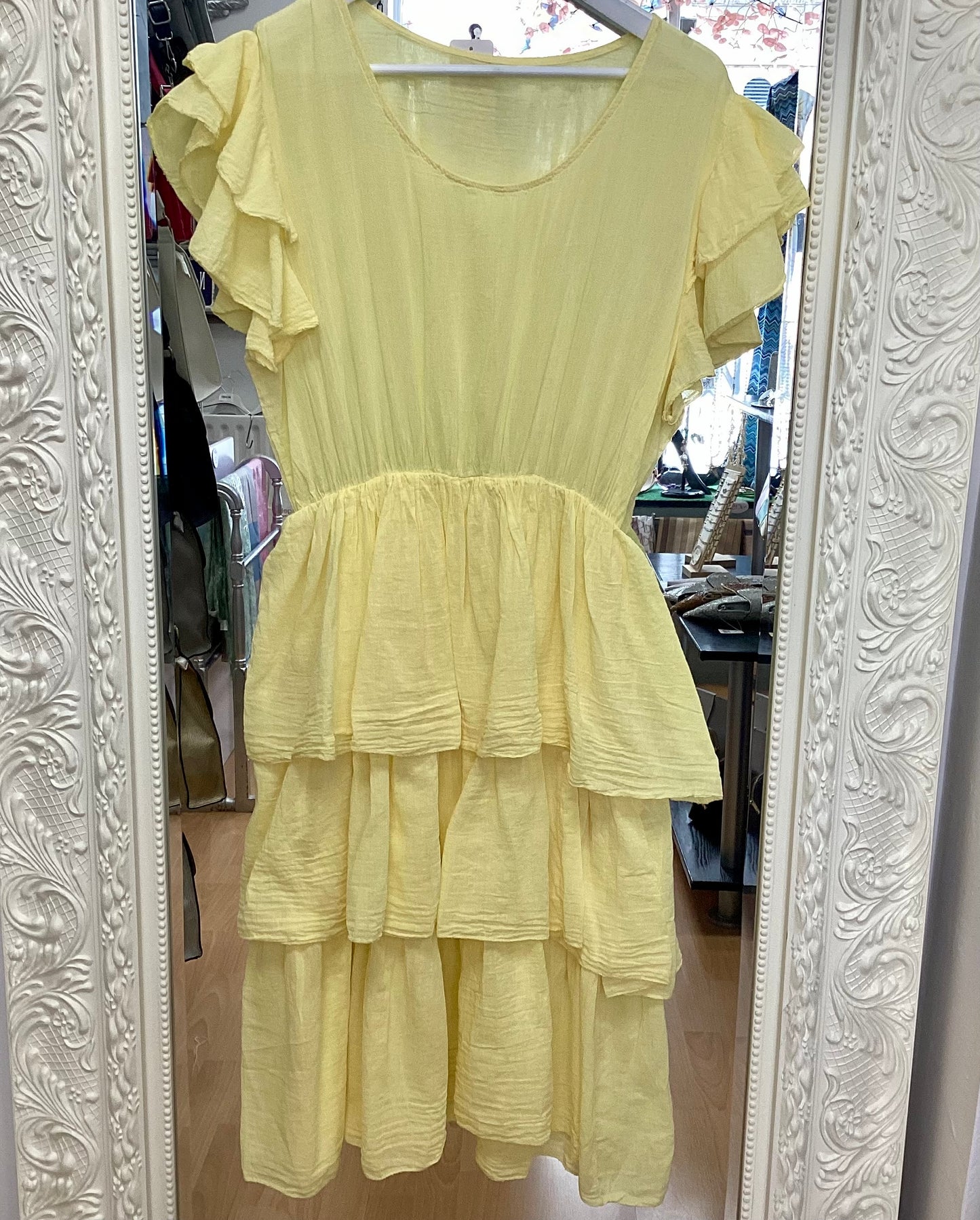 Lulu Tiered dresses