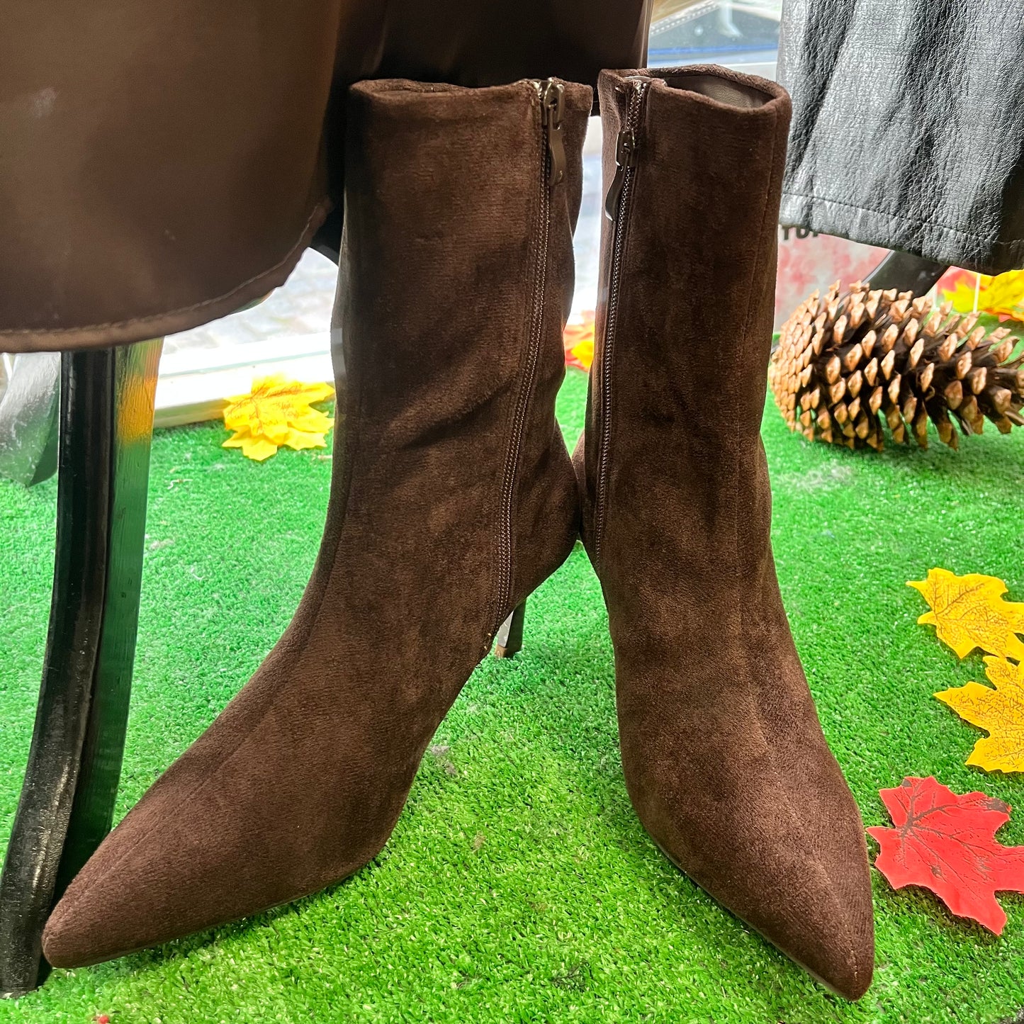 Bella Suede Kitten Heel Boots