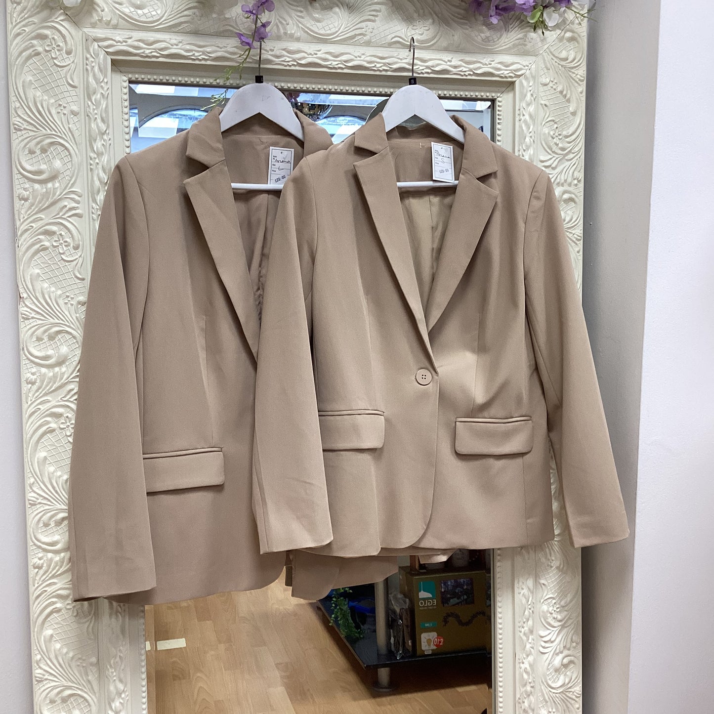 Ariana blazer
