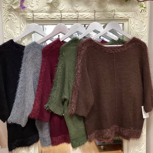 Selena fluffy jumper