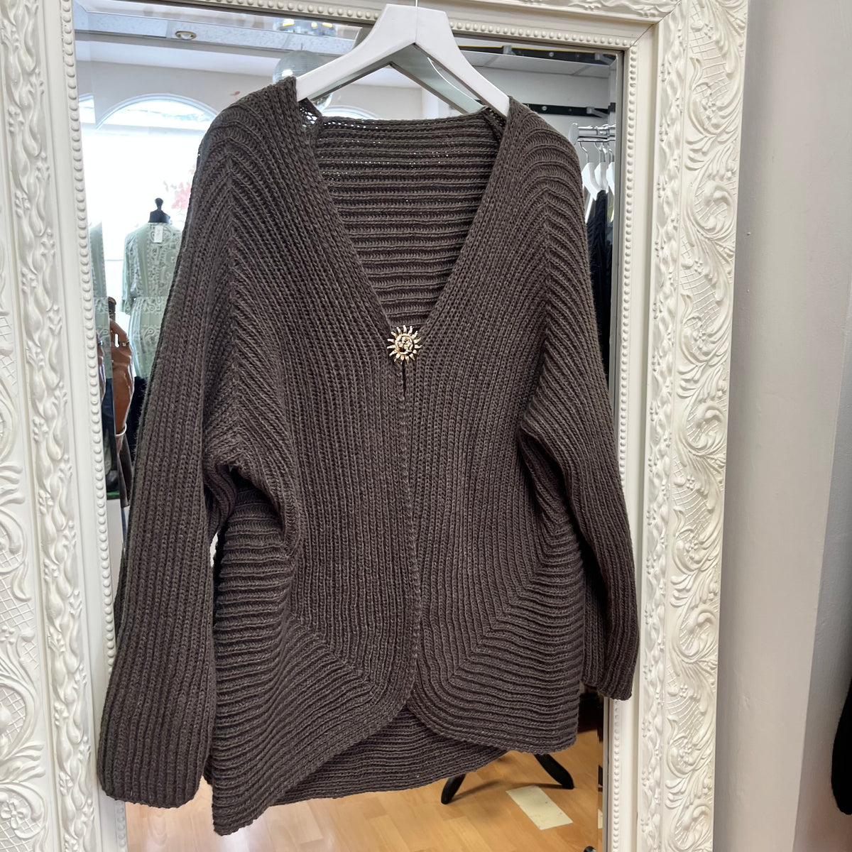 Tina - Statement Gold Brooch Clasp Knitted Cardigan – Fits 12-18 Cardi