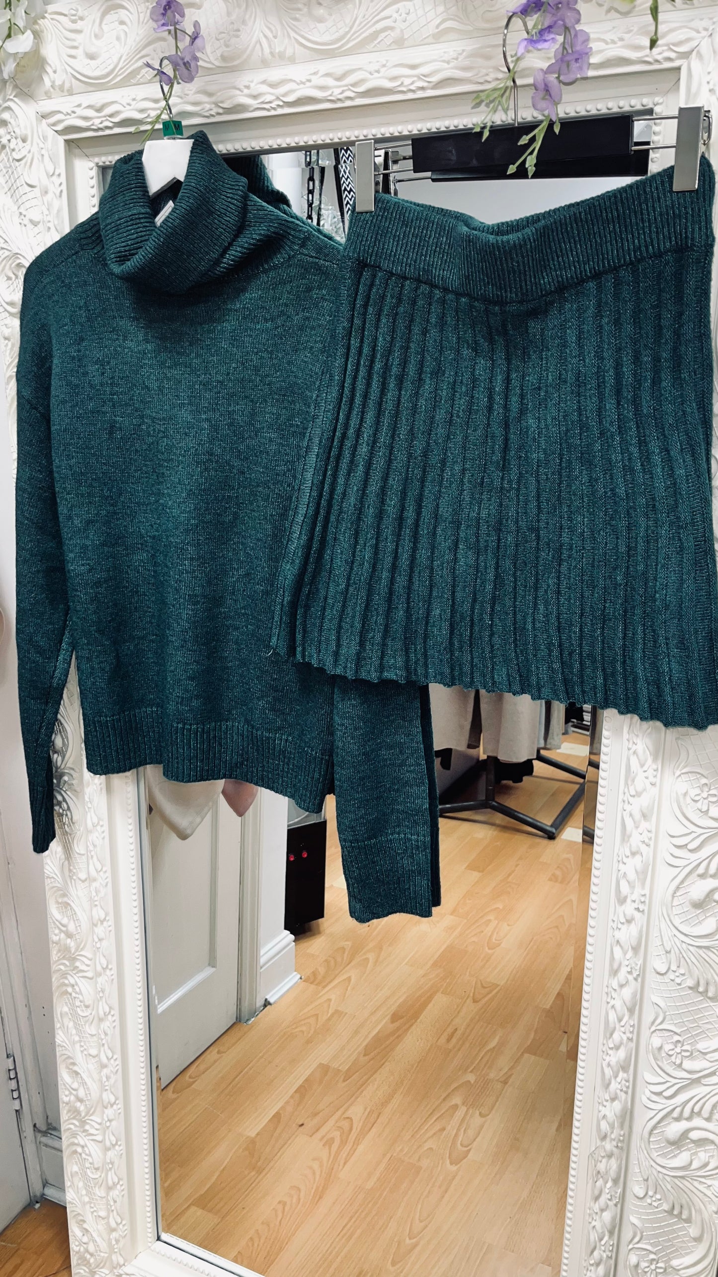 Effie Pleated Skirt Set