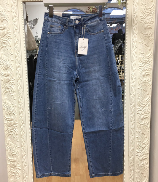 Jessie jeans