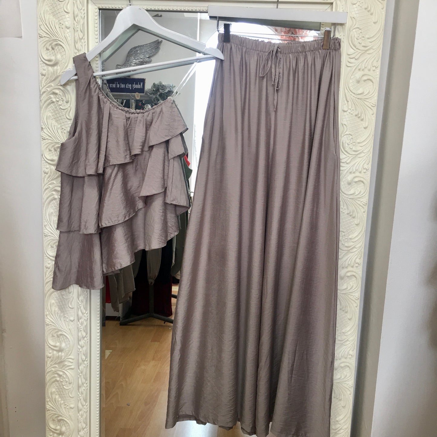 Shelly One Shoulder Trouser Set