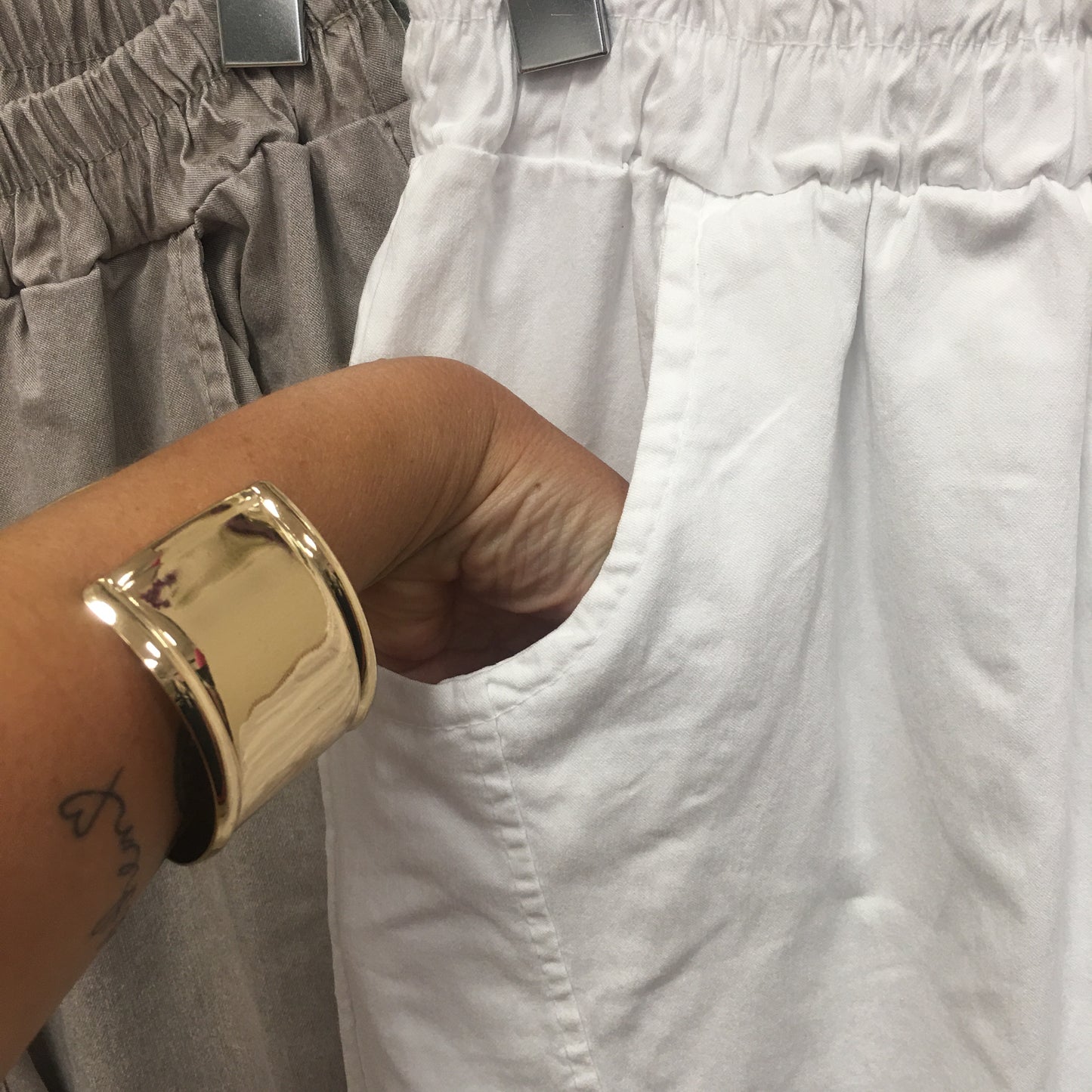 Tori barrel trouser