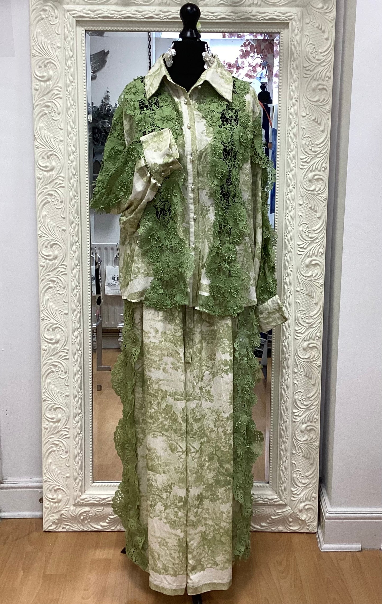 Lace trouser set