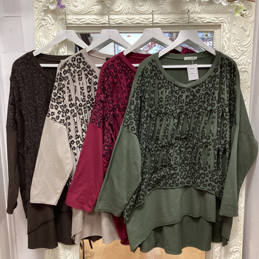 Abby leopard top