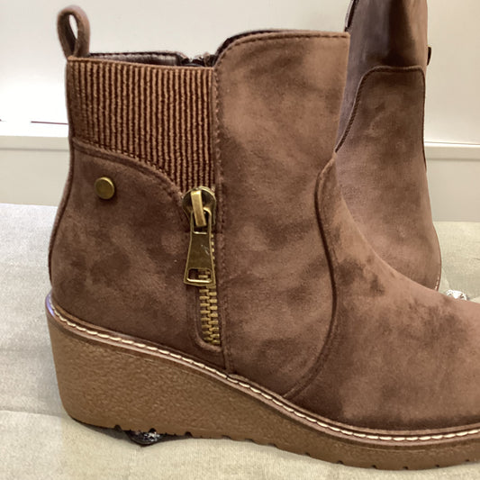 Carmen Boots