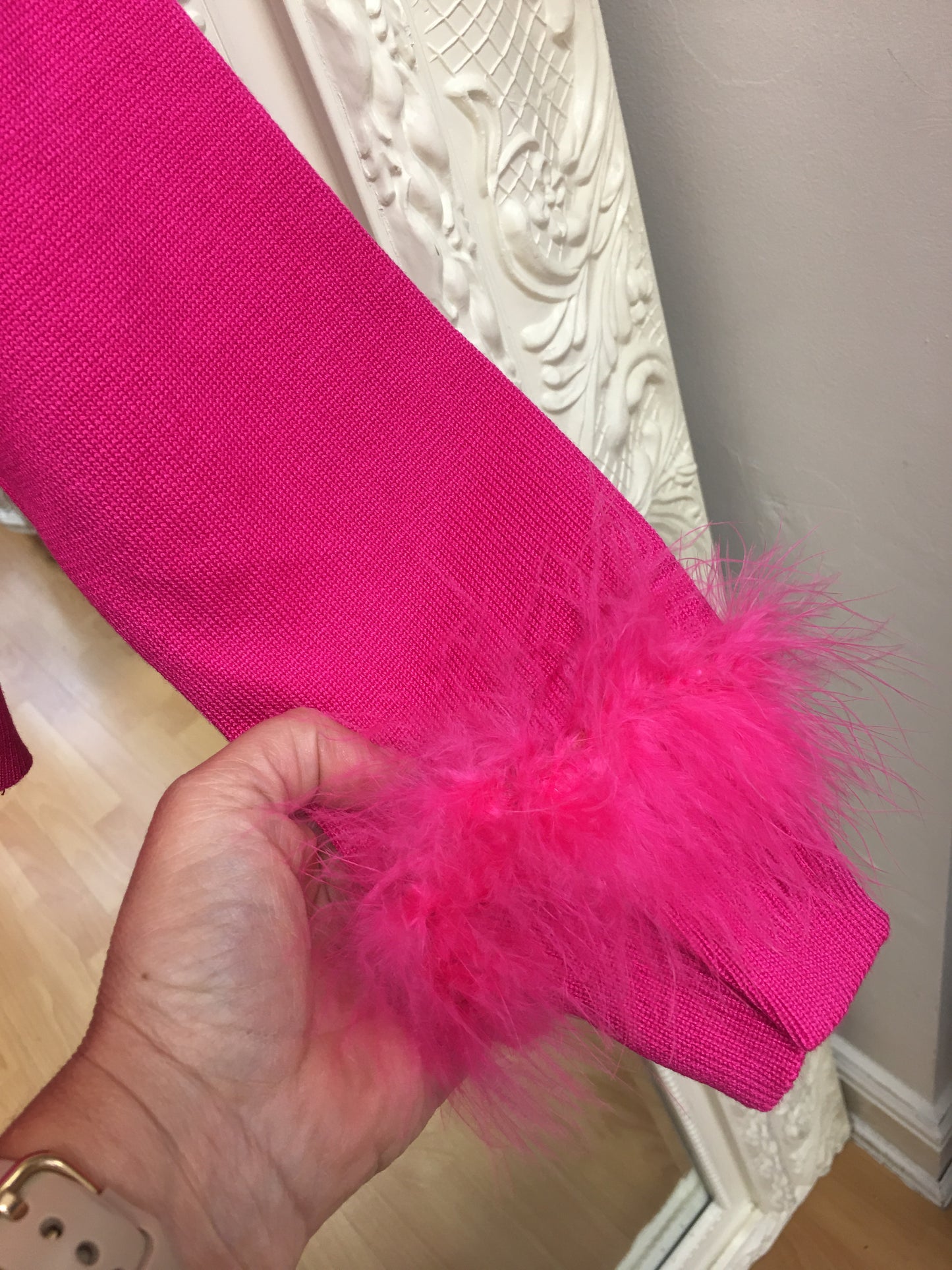 Jada Cerise Cardigan with Fur wrist detail