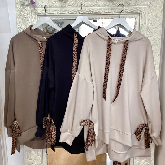 Carly hoodie top
