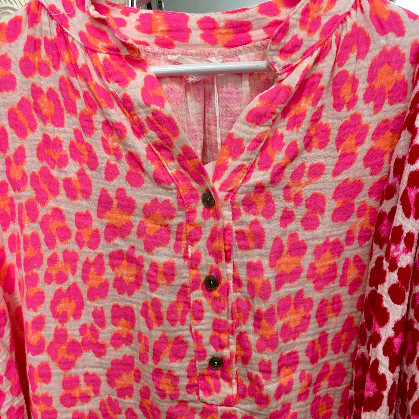 Autumn neon leopard top