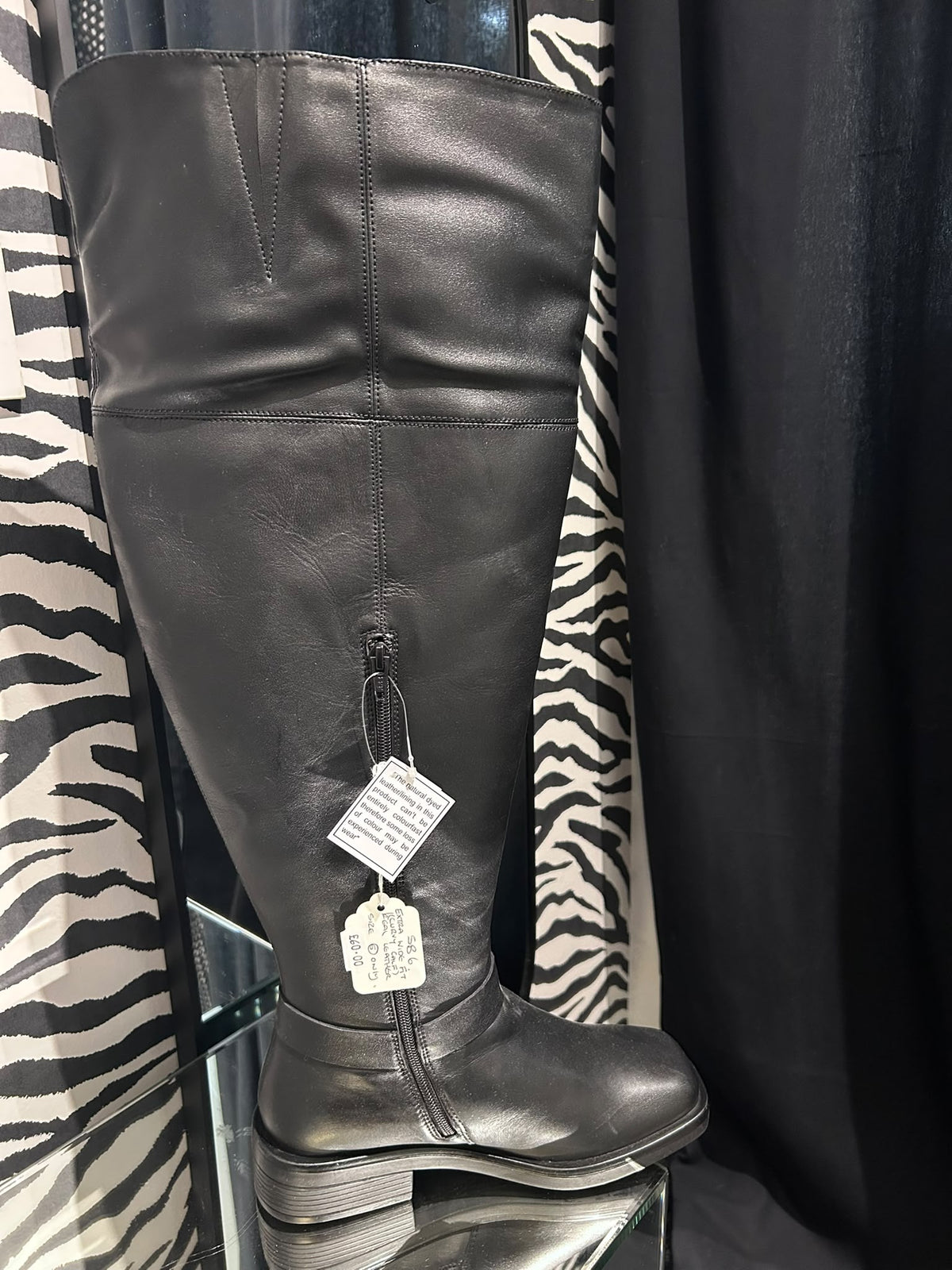 SB8 Black Real Leather Super Curvy Calf Knee High Boots – Size 7