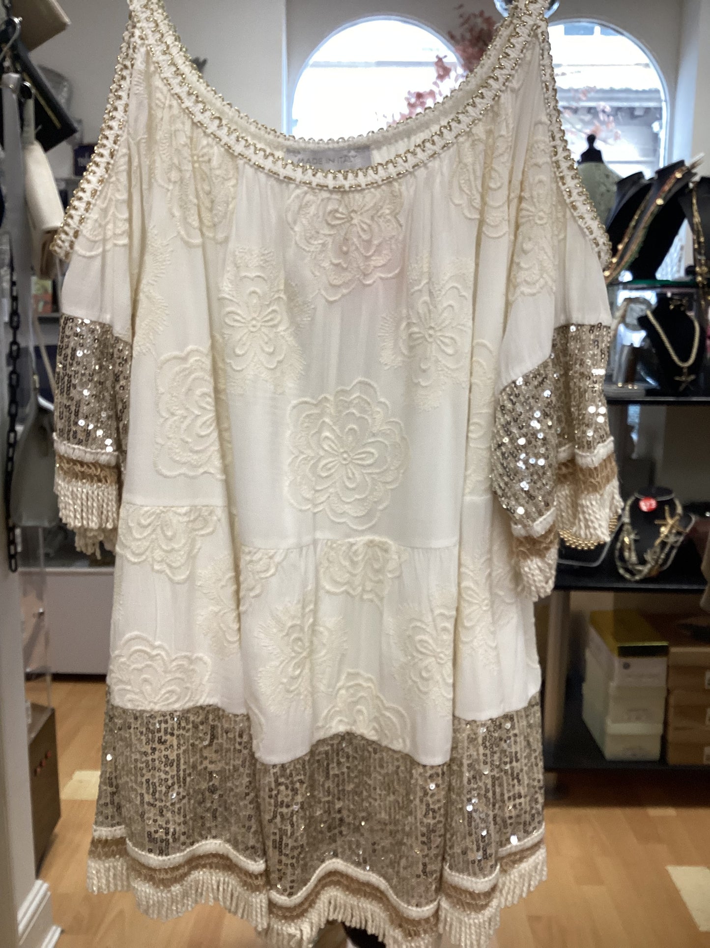 Corina cold shoulder top