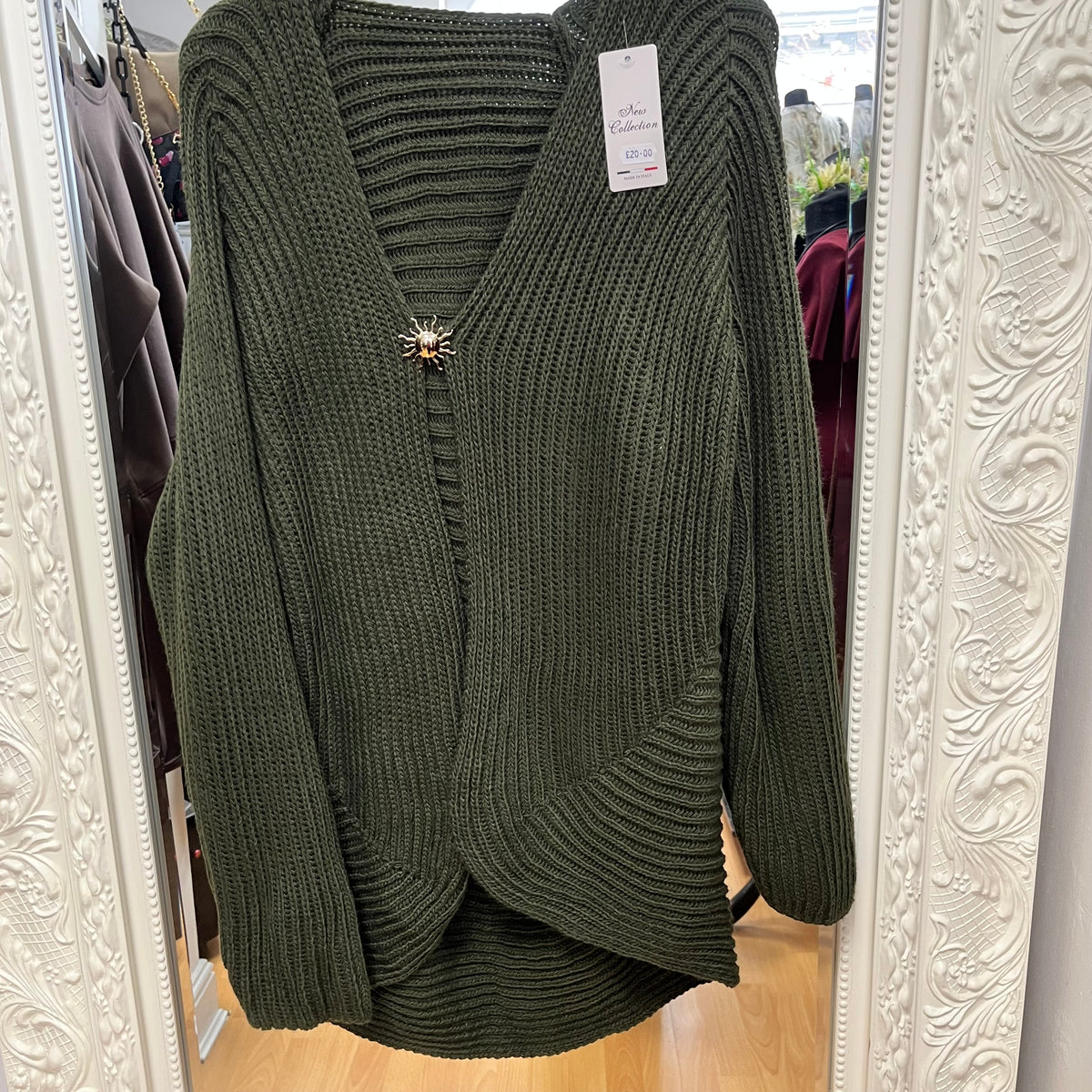 Tina - Statement Gold Brooch Clasp Knitted Cardigan – Fits 12-18 Cardi