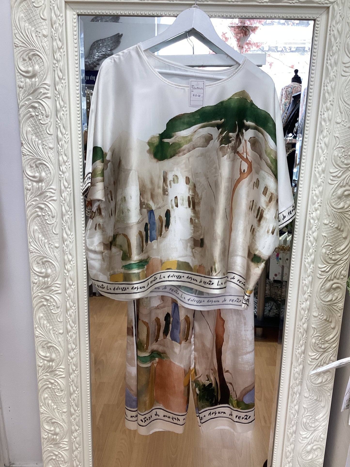 Antonia Co ord
