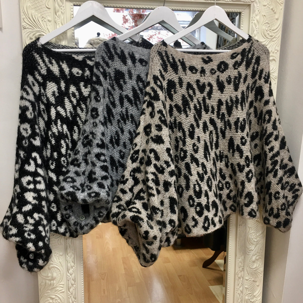 Mindy leopard balloon sleeve jumper