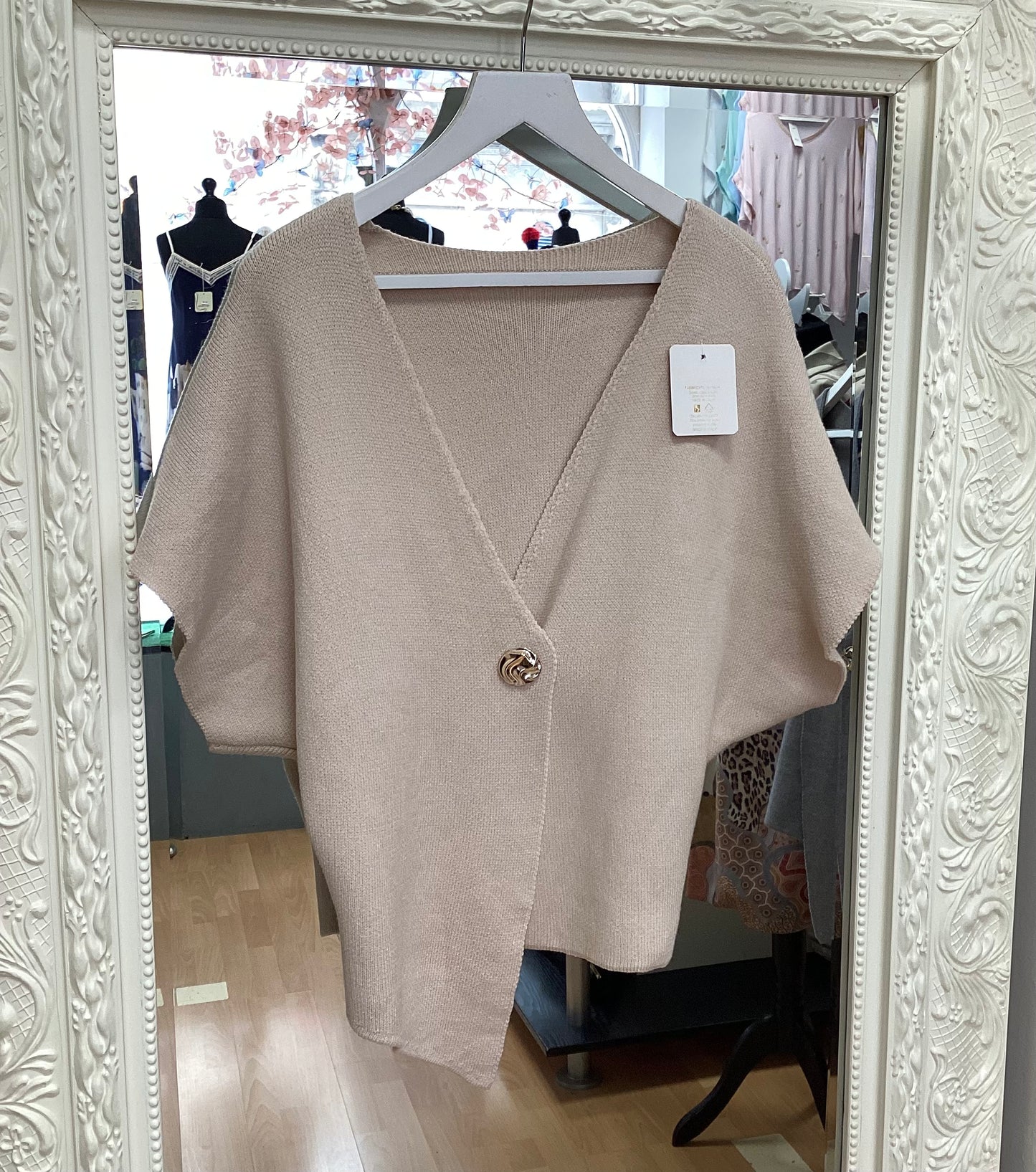 Melanie short cardi