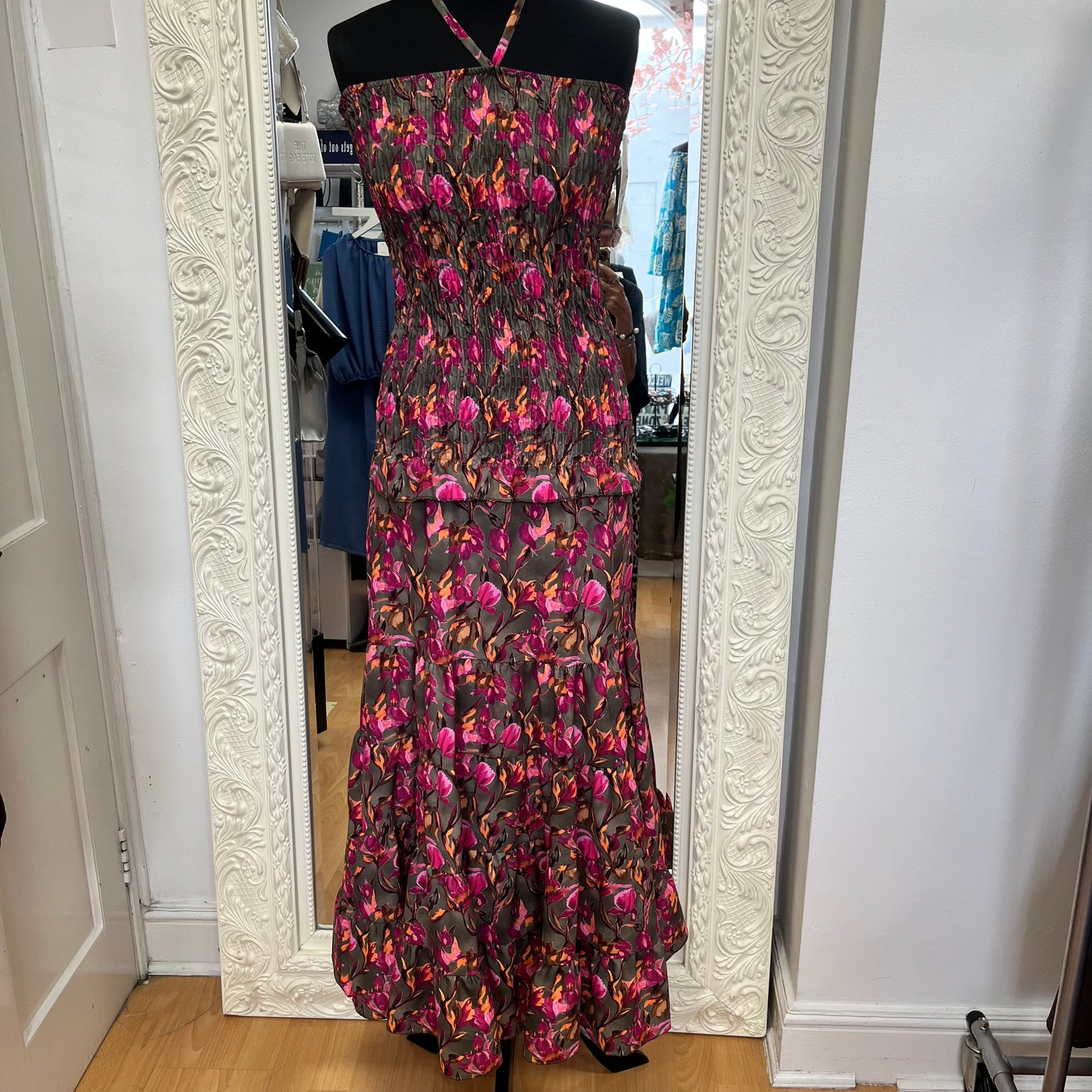 Sarah - Floral Shirred Maxi Dress