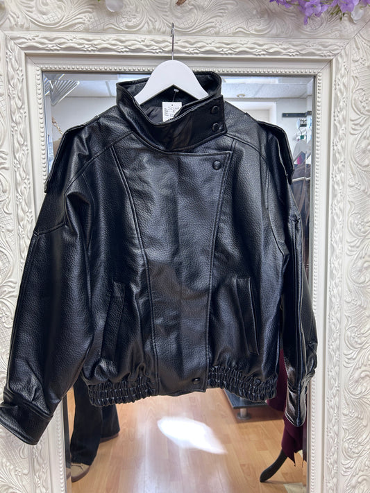 Selina - Black Oversized Leather-Look Bomber Jacket – Size Small