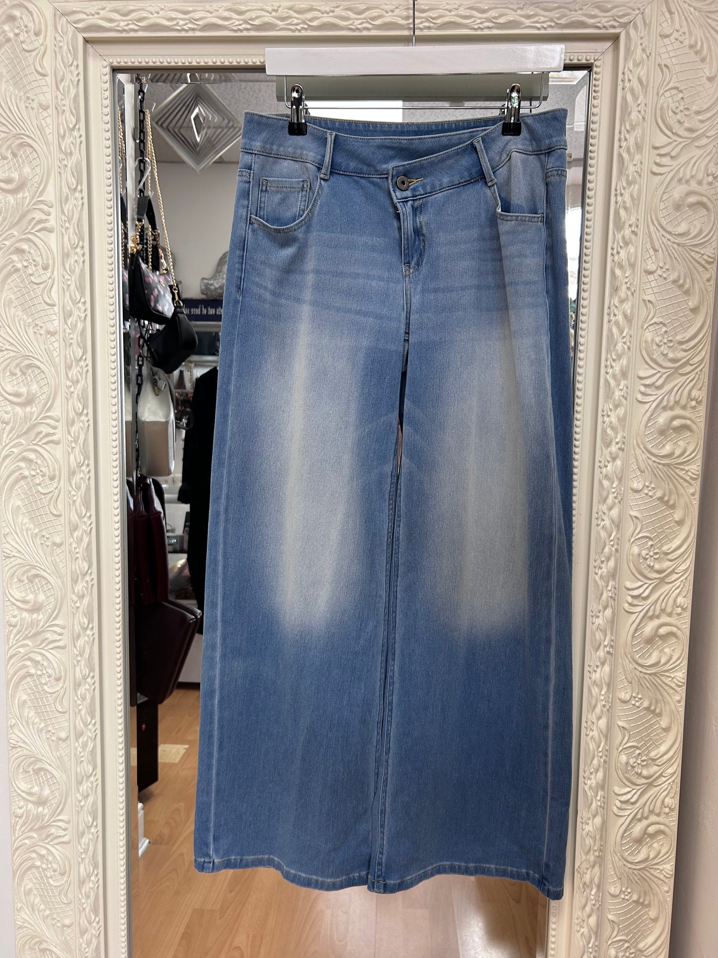 Halara Faded Blue Wide Leg Jeans – Size L H5