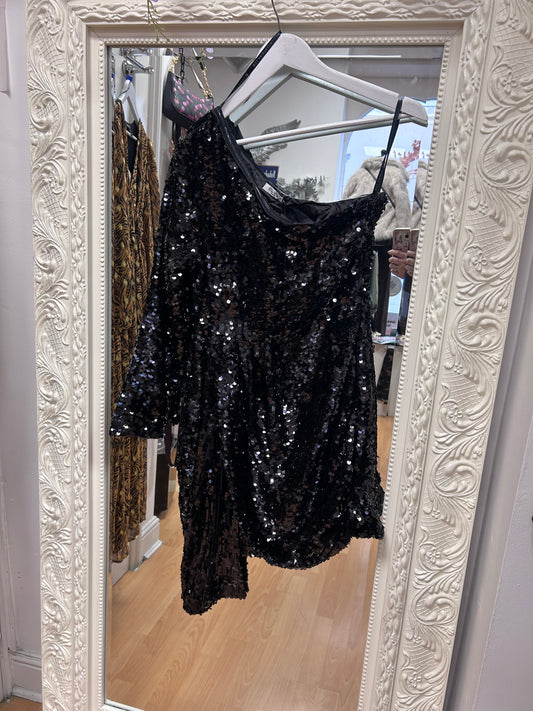Chi Chi London Petite Black Sequin One Shoulder Dress – UK 10 Chi Chi 10 1